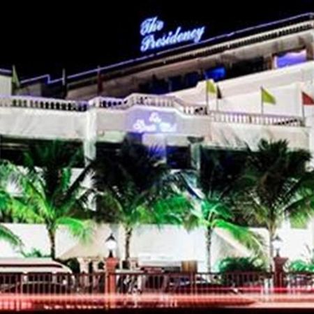 The Presidency Hotel Bhubaneswar Exterior photo