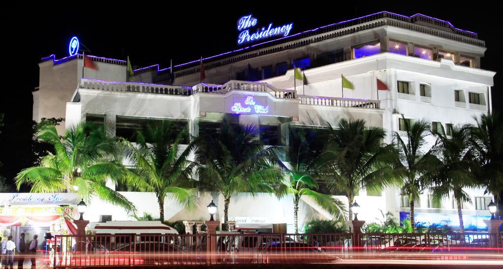 The Presidency Hotel Bhubaneswar Exterior photo
